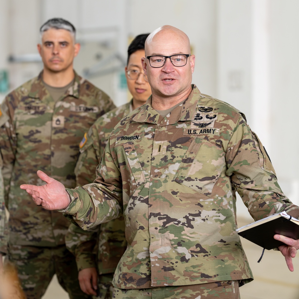 US Army Space and Missile Defense leadership visits 10th AAMDC Soldiers