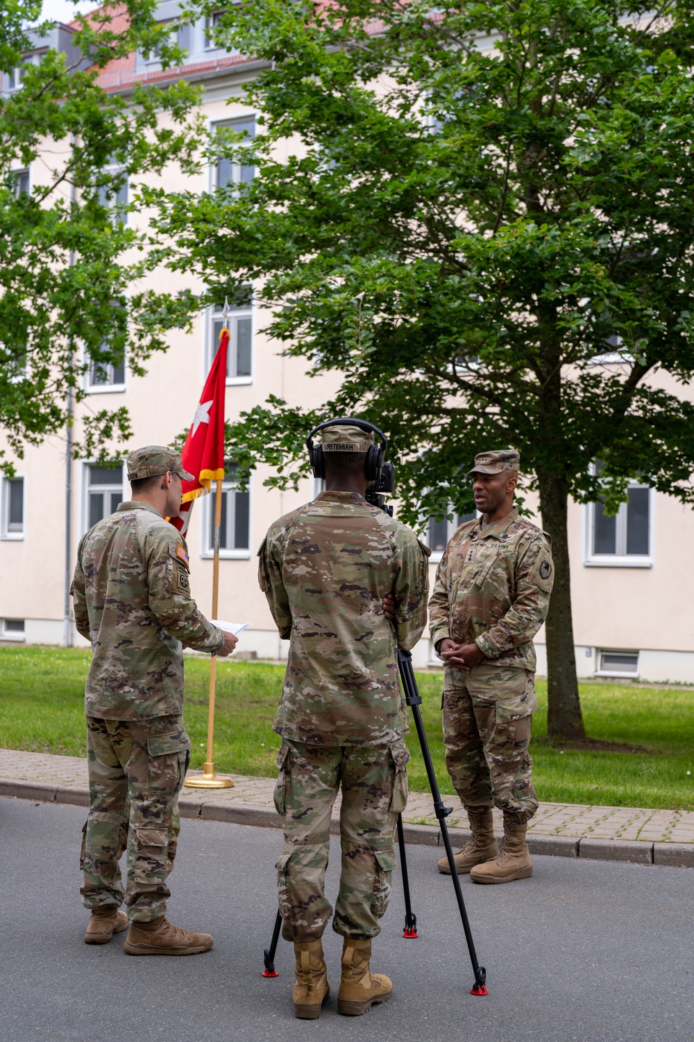 US Army Space and Missile Defense leadership visits 10th AAMDC Soldiers