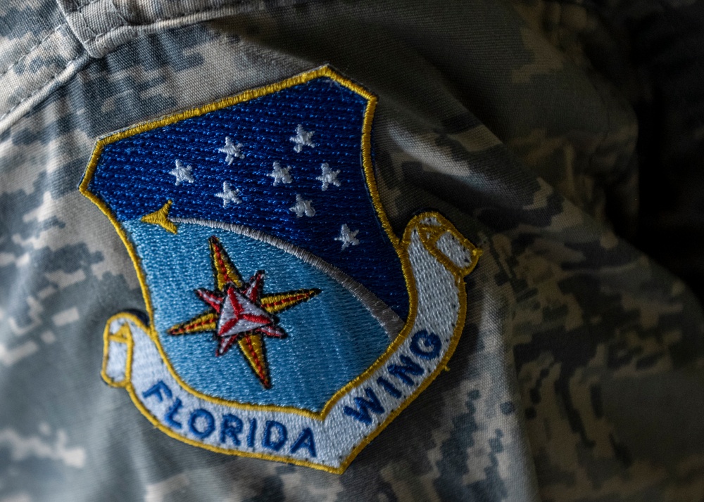 Florida Civil Air Patrol cadets witness B-52 refueling