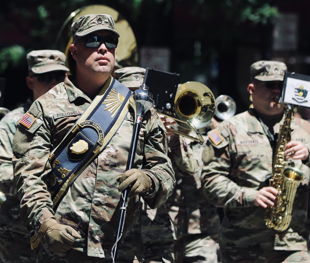 DVIDS Images Illinois Army National Guard's 144th Army Band Marches