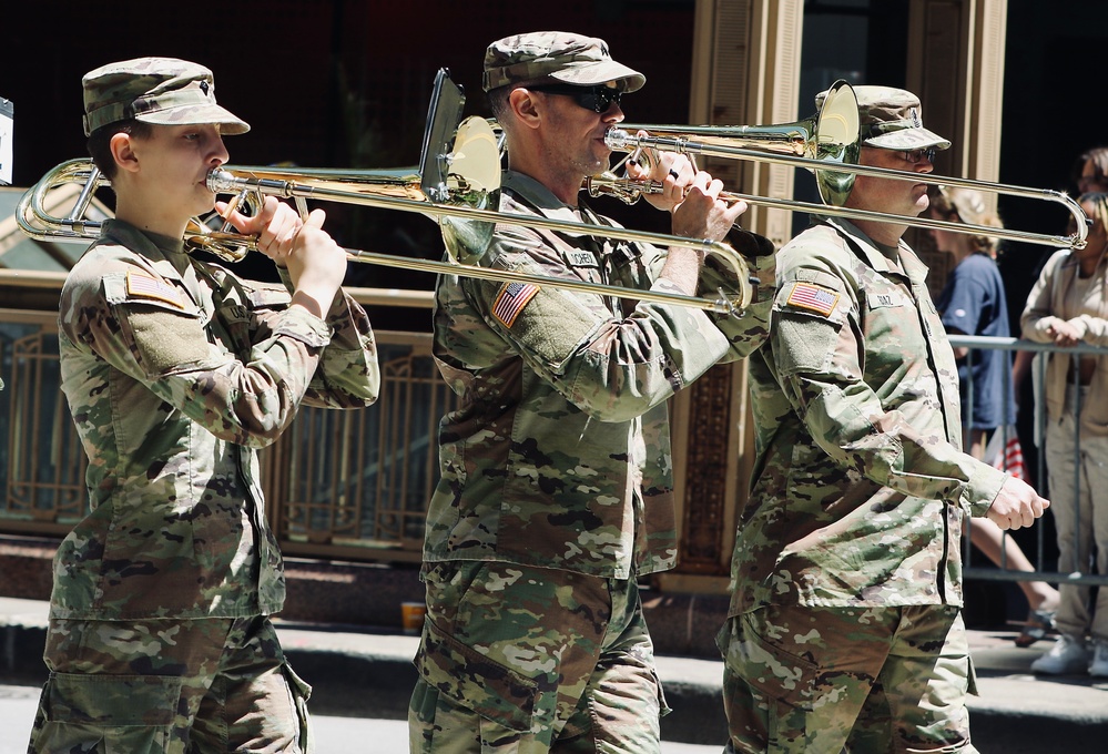 DVIDS Images Illinois Army National Guard's 144th Army Band Marches