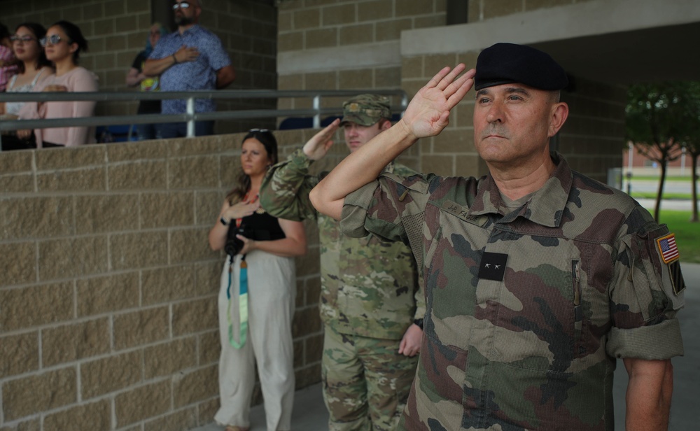 3rd Infantry Division Soldiers reunite with Families