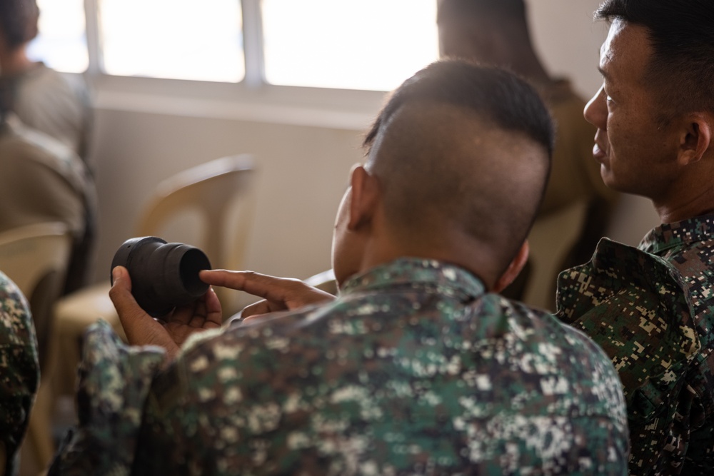 3rd LLB attends Reckless unmanned surface vessel class with Philippine Marines