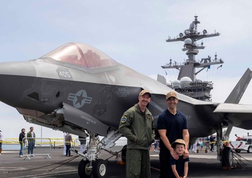Josh Peck Tours USS Carl Vinson (CVN 70) during Los Angeles Fleet Week