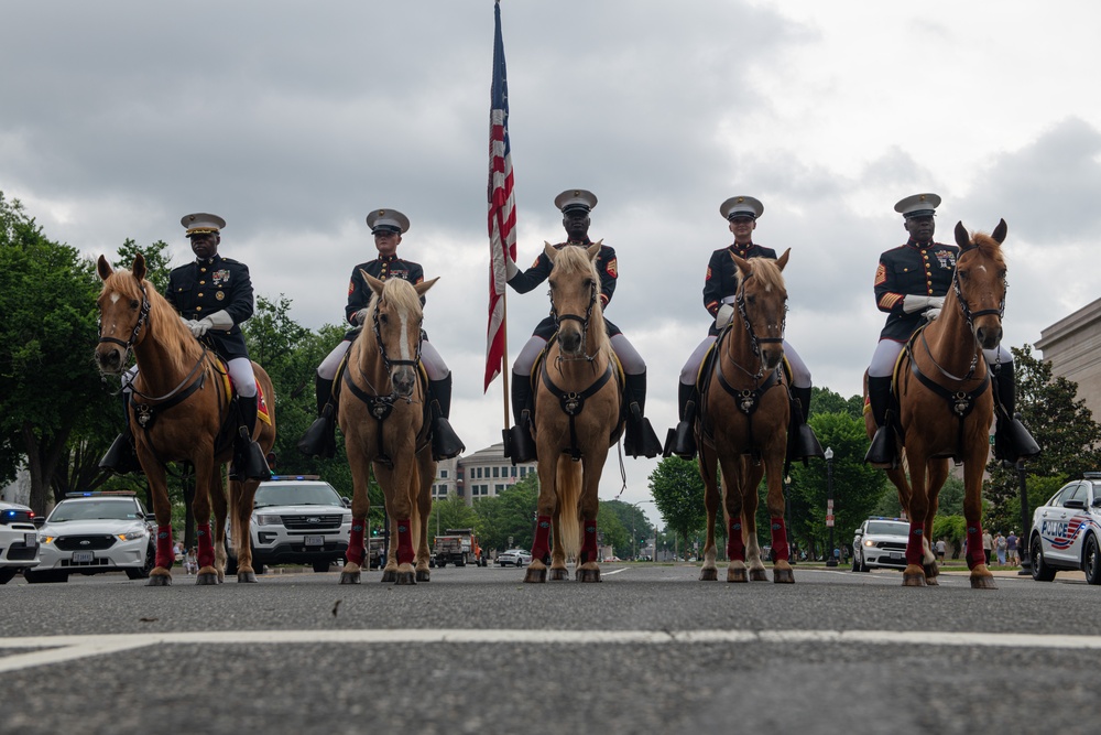 Marine Corps Mounted Color Guard East Coast Tour