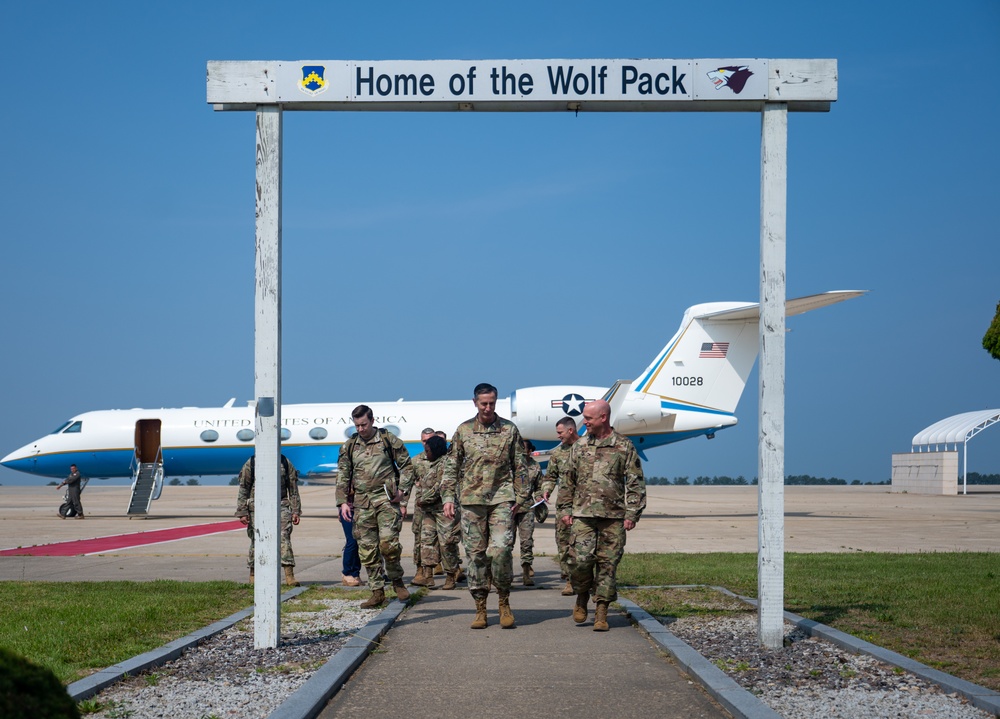 Pacific Air Forces command team visits Wolf Pack, gives strategic outlook