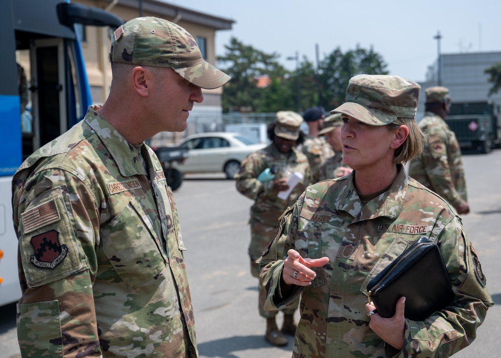 Pacific Air Forces command team visits Wolf Pack, gives strategic outlook