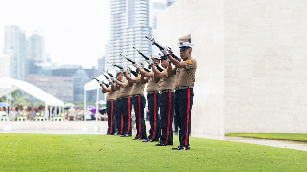 ACDC: Memorial Day ceremony at Manila American Cemetery