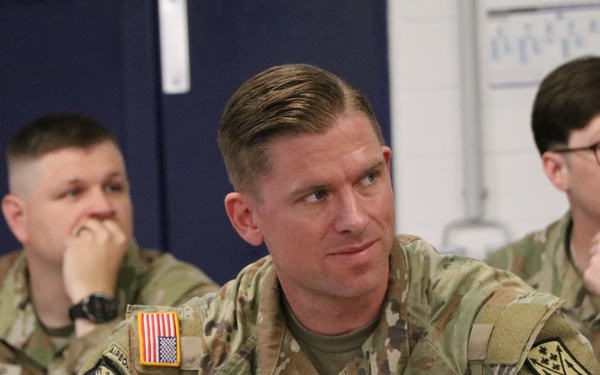 US Army Space and Missile Defense Commanding General visits 5th Battalion, 4th Air Defense Artillery Regiment