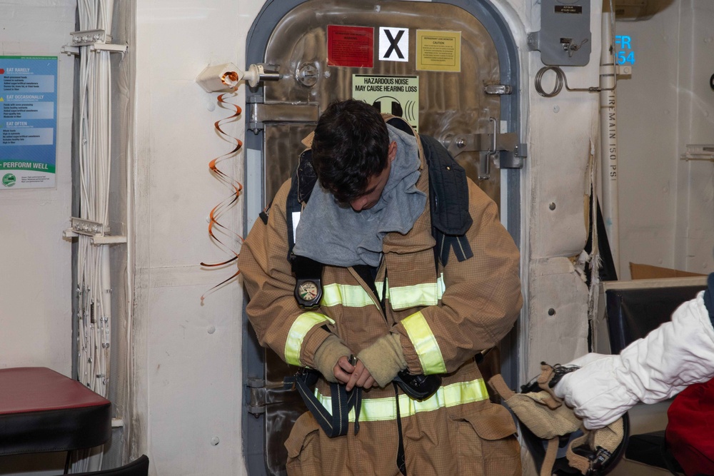 USS Paul Ignatius (DDG 117) Conducts Integrated Training Team Exercise