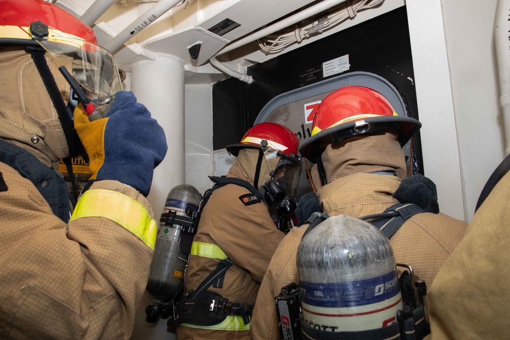 USS Paul Ignatius (DDG 117) Conducts Integrated Training Team Exercise