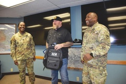 Soldier, civilian recognized for outstanding customer service at Fort Cavazos