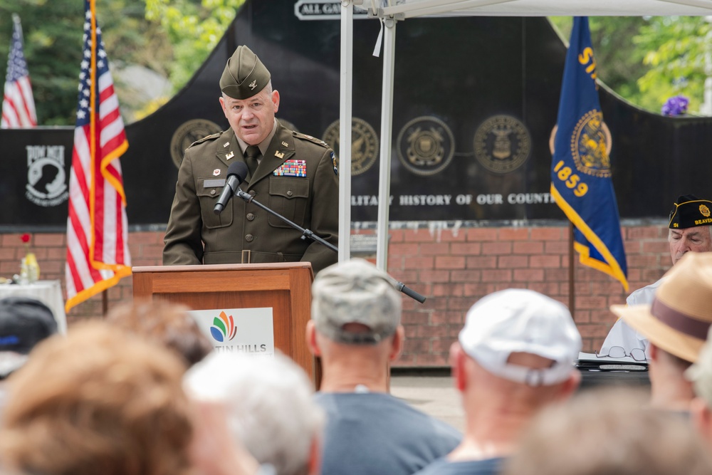 Oregon Citizen-Soldiers and Airmen take part in Memorial Day ceremonies around the state