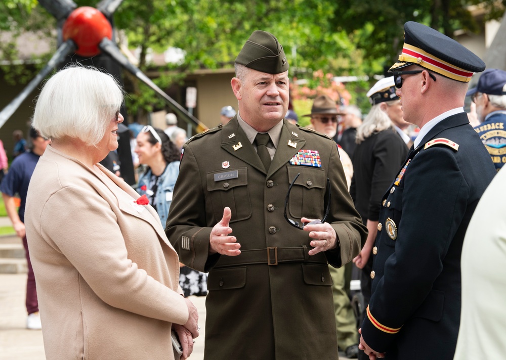 Oregon Citizen-Soldiers and Airmen take part in Memorial Day ceremonies around the state