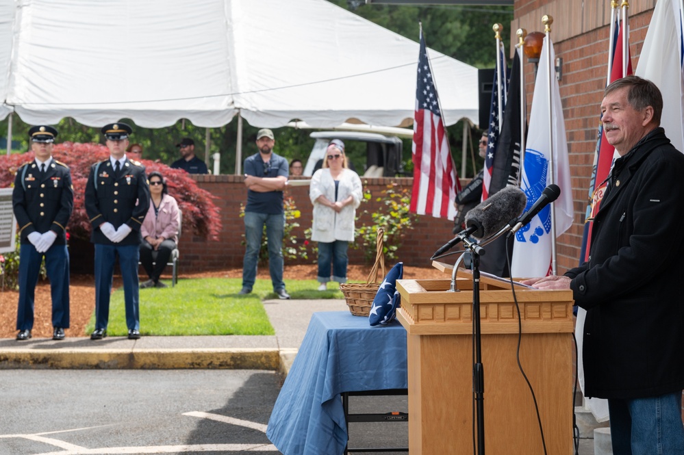 Oregon Citizen-Soldiers and Airmen take part in Memorial Day ceremonies around the state