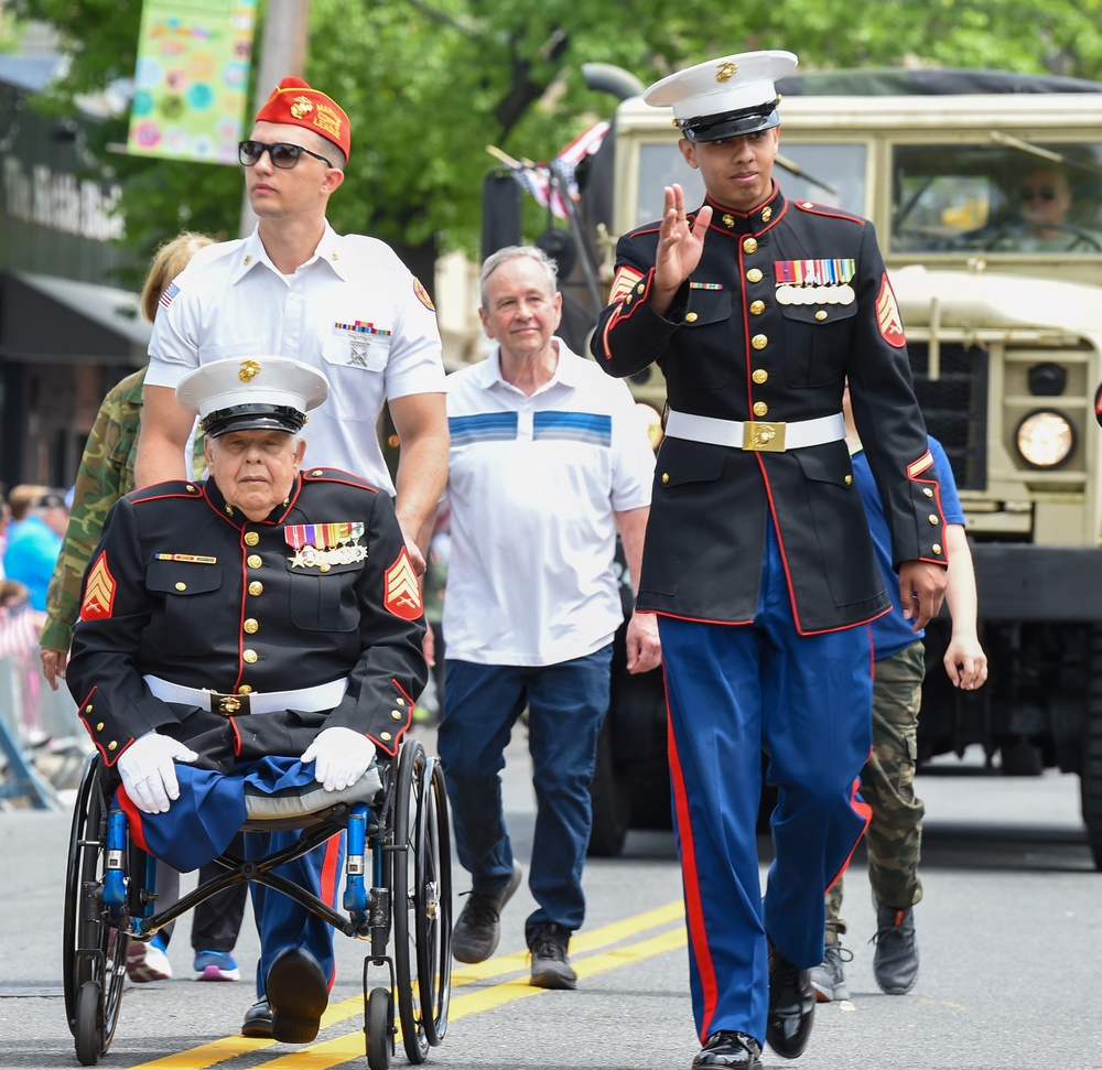 DVIDS - Images - U.S. Marines and Sailors Participate in Staten Island ...