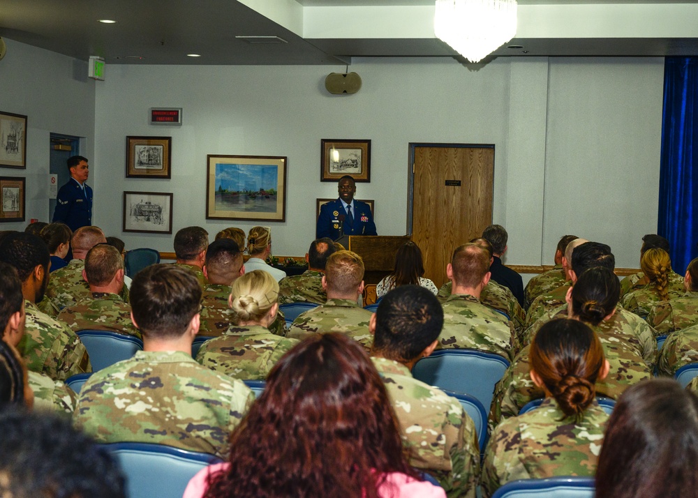 90th Medical Group Welcomes New Commander