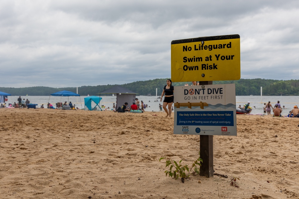 Water Safety Sign at Galt's Ferry Day Use Area