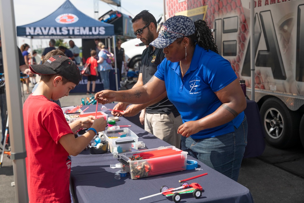 U.S. Navy Hosts STEAM Event for Memorial Day Weekend