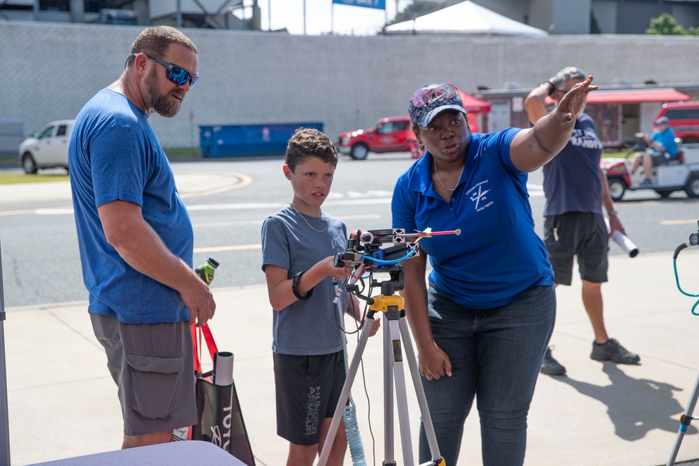 U.S. Navy Hosts STEAM Event for Memorial Day Weekend