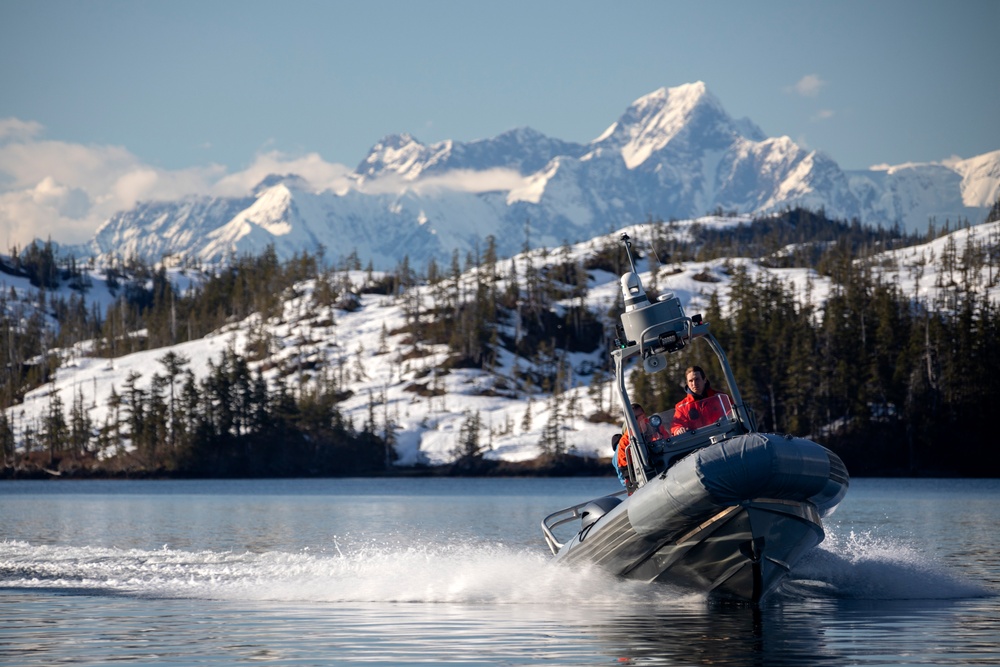 AKANG 212th Rescue Squadron conducts site survey for water rescue training in Alaska