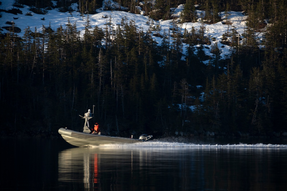 AKANG 212th Rescue Squadron conducts site survey for water rescue training in Alaska