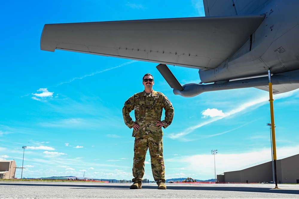 Instructor in-flight refueling specialists train Airmen for FAFB critical mission set