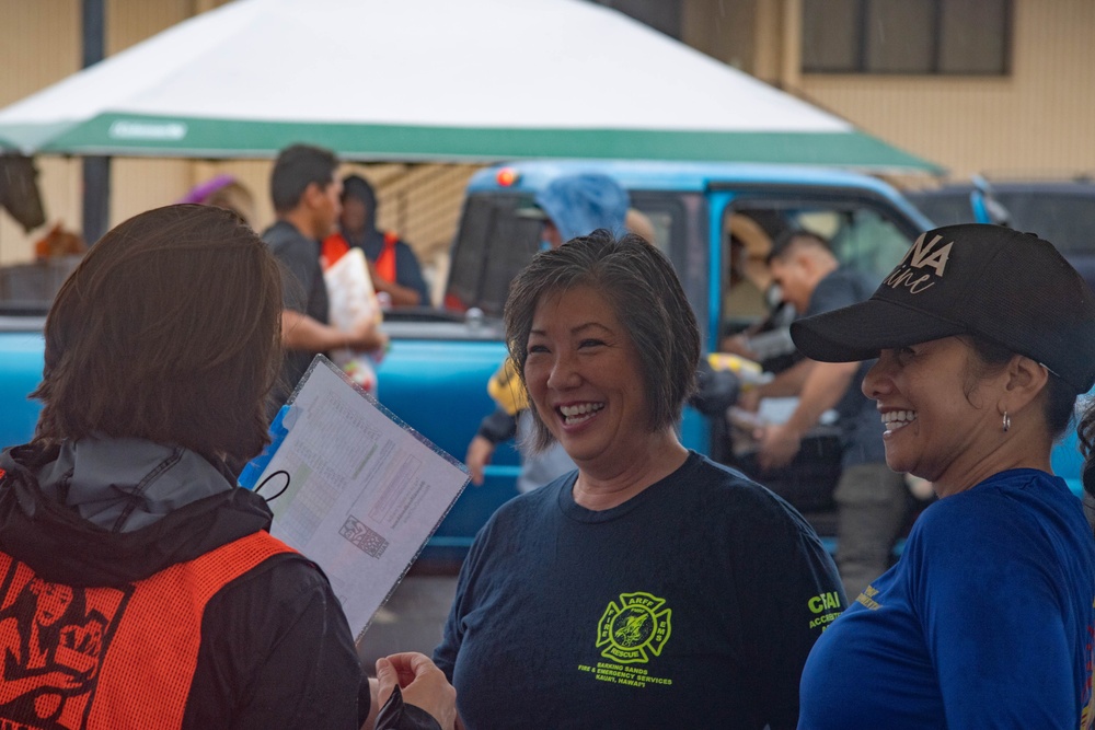 PMRF Personnel Volunteer at a Hawaii Food Bank Food Drive