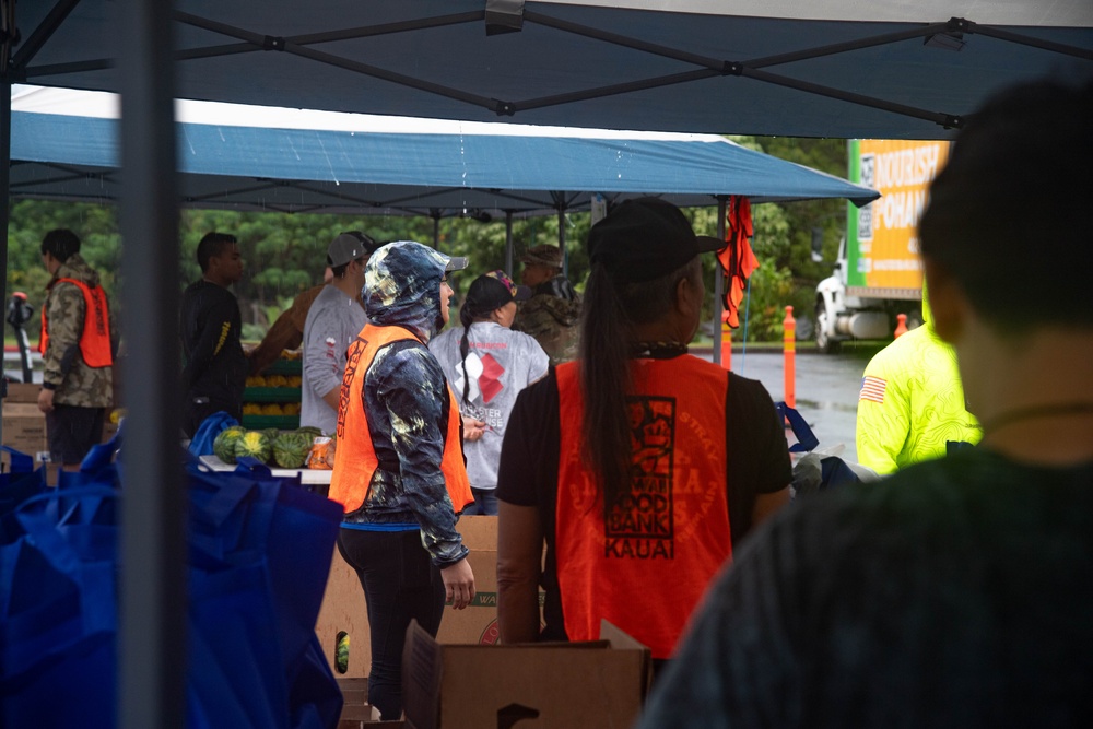 PMRF Personnel Volunteer at a Hawaii Food Bank Food Drive