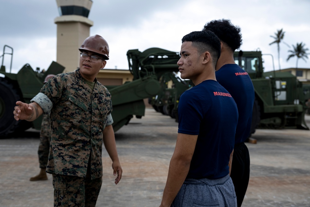 Inspiring Our Future: Oahu Poolees Visit MCBH