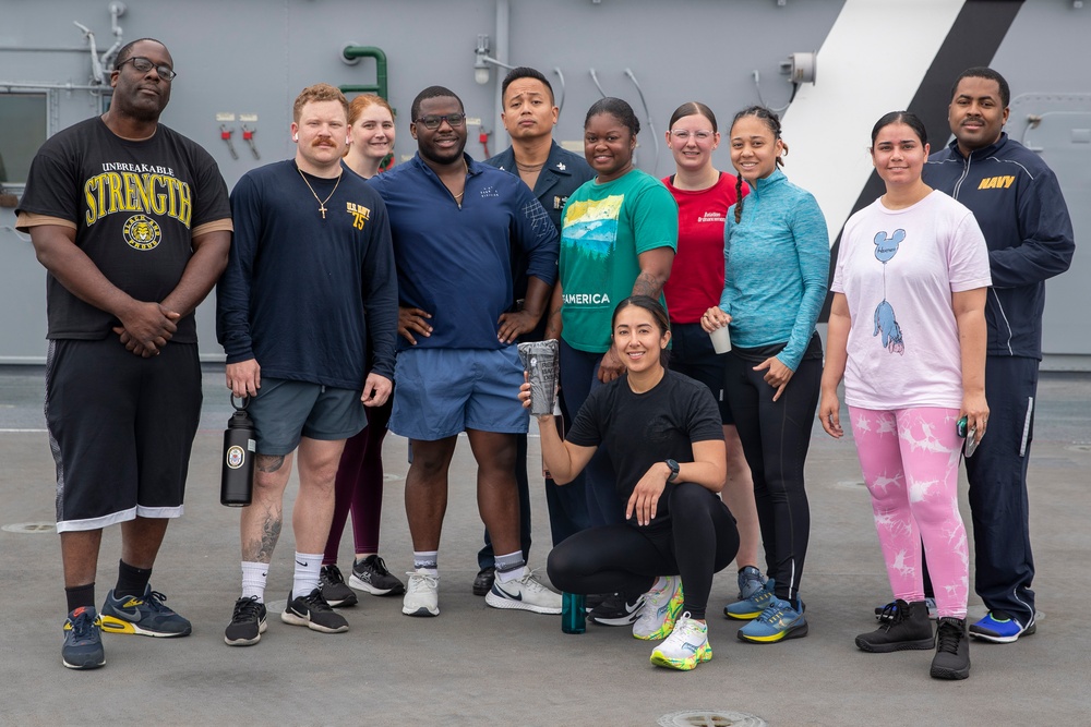 USS Tripoli sailors run 5k for memorial day