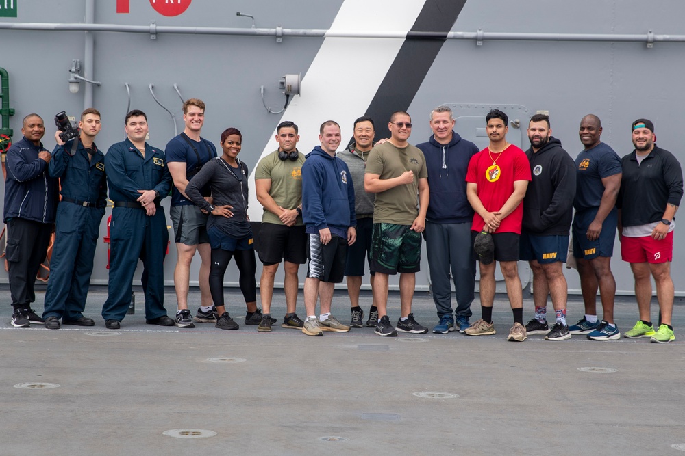 USS Tripoli sailors run 5k for memorial day