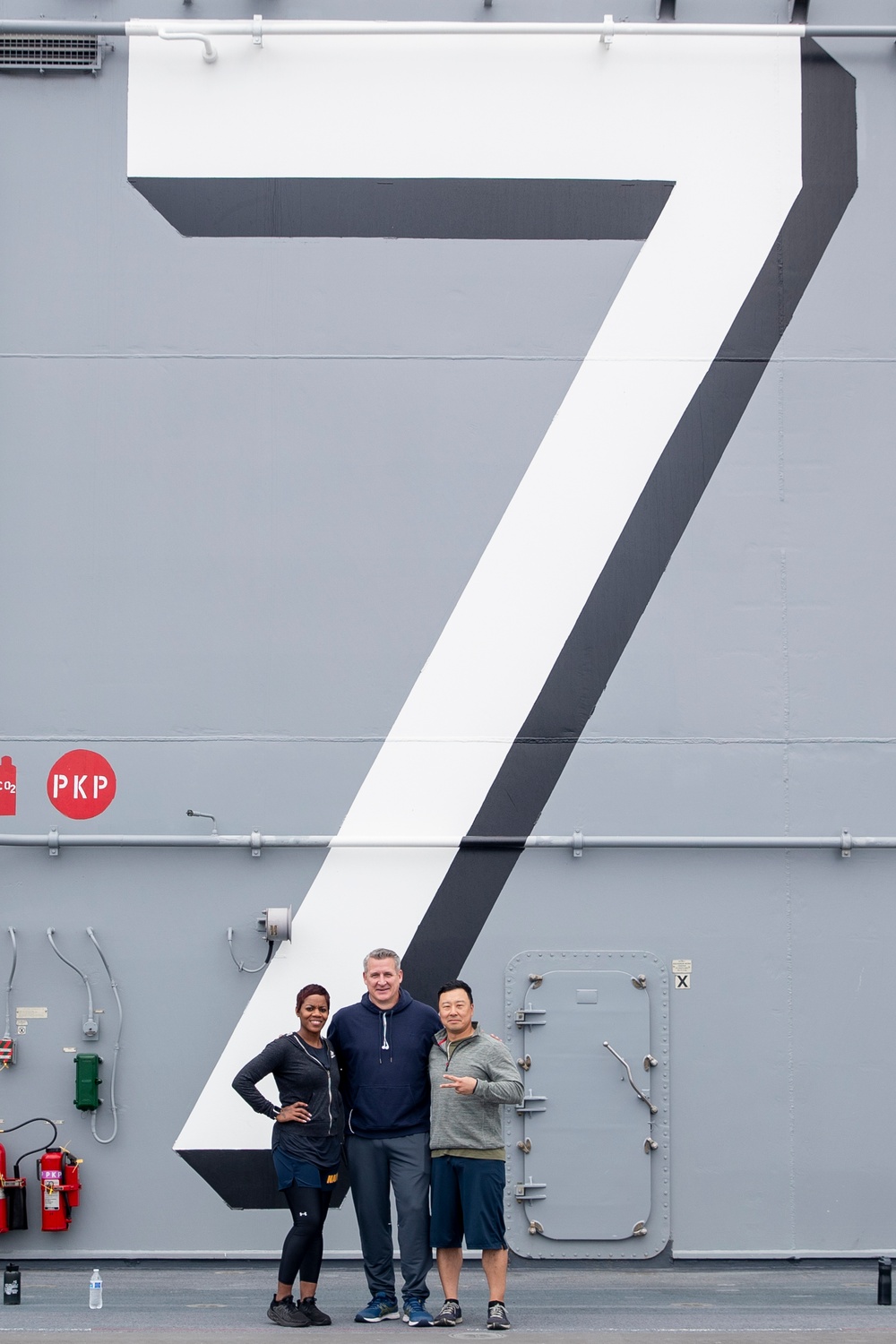 USS Tripoli sailors run 5k for memorial day