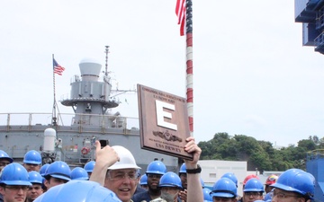 USS Dewey (DDG 105) Receives Battle Effectiveness Award