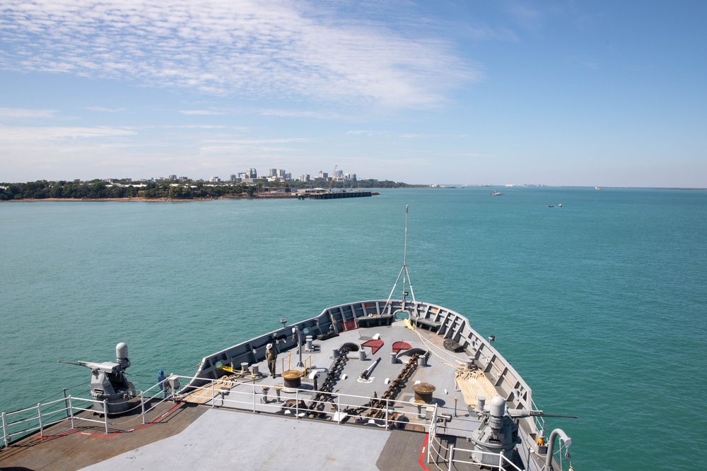 USS Emory S. Land ports at Darwin, Australia