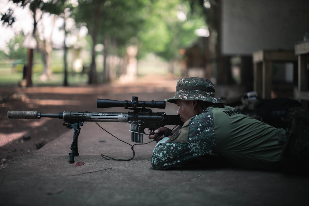 ACDC: U.S., Philippine Marines conduct marksmanship competition