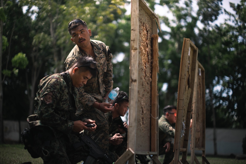 ACDC: U.S., Philippine Marines conduct marksmanship competition