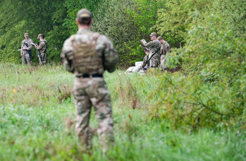 435th Creek Defenders sharpen leadership skills during ECL course