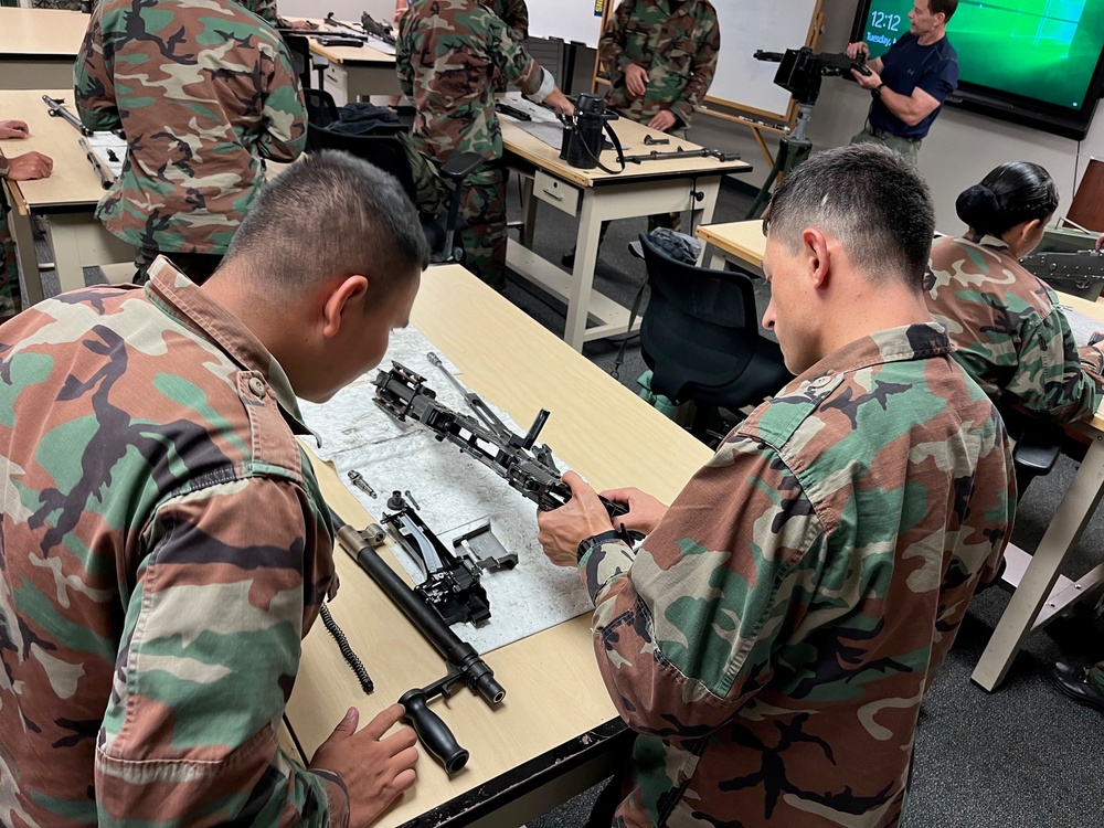 NAVSCIATTS M240B Weapon Familiarization