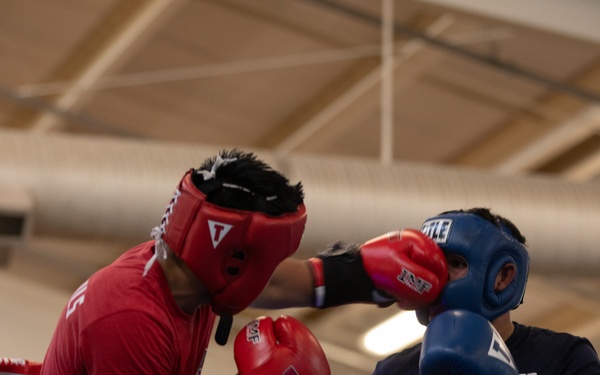 Paratroopers duke it out in boxing tournament during AAW 24