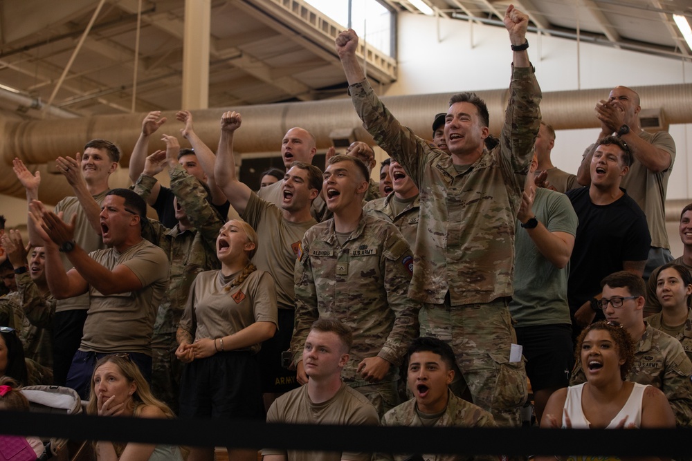 Paratroopers duke it out in boxing tournament during AAW 24