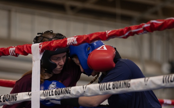 Paratroopers duke it out in boxing tournament during AAW 24