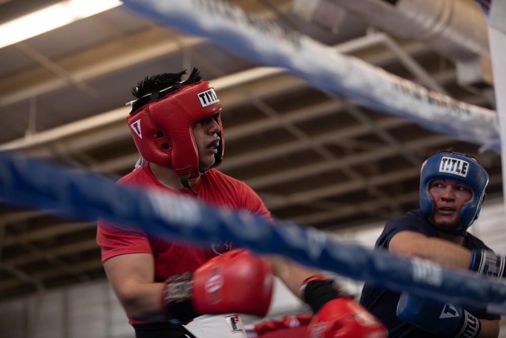 Paratroopers duke it out in boxing tournament during AAW 24