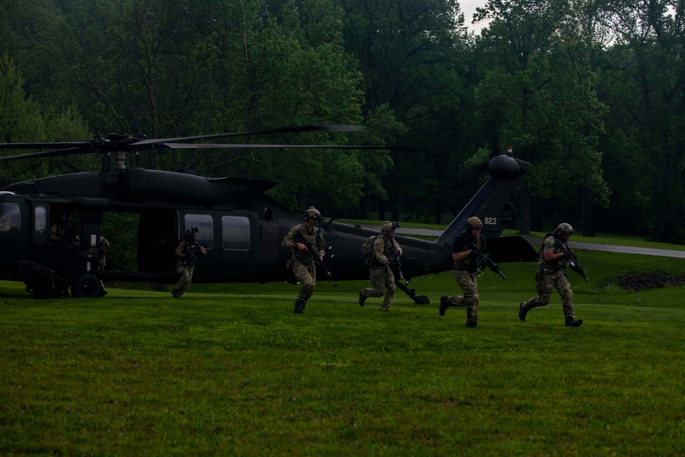 Indiana National Guard, Special Forces train in realistic evacuation scenario