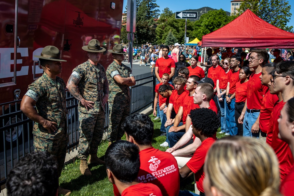 DVIDS Images Western Recruiting Region Supports Bolder Boulder 2024