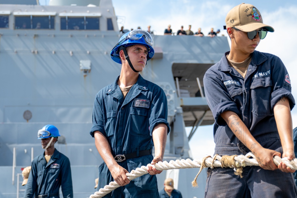 USS Somerset (LPD 25) Arrives in Malaysia