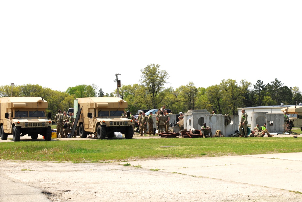 32nd Infantry Brigade Combat Team Soldiers complete ‘largest rail movement with civilian linehaul Wisconsin National Guard has ever done’