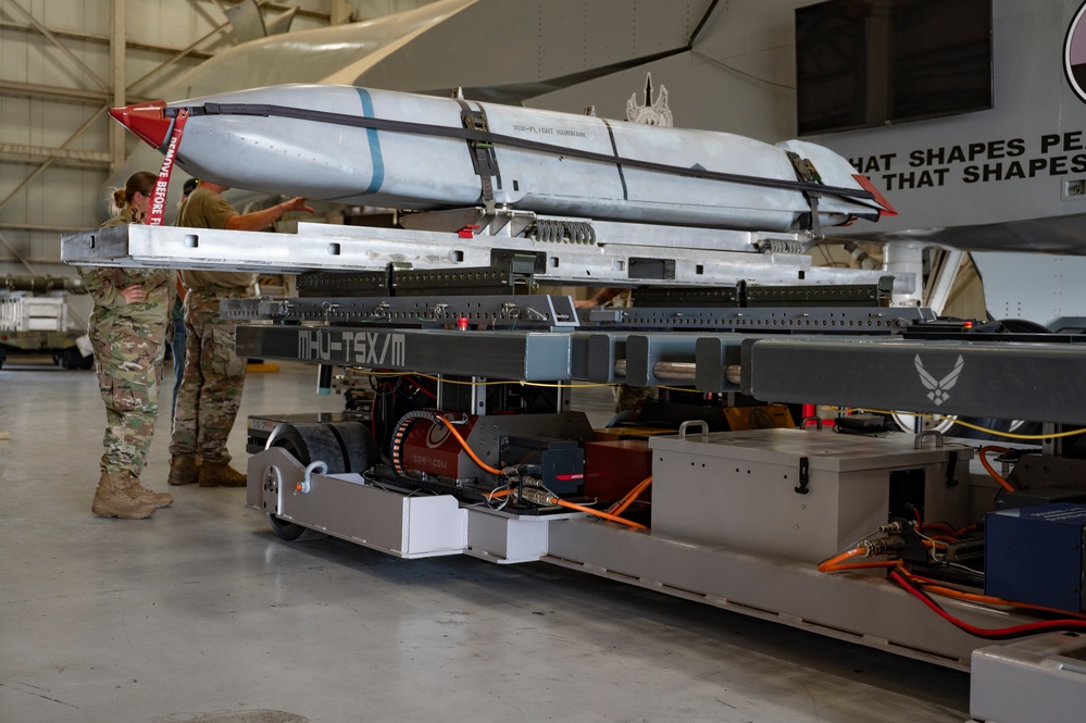 Dyess tests munitions prototype