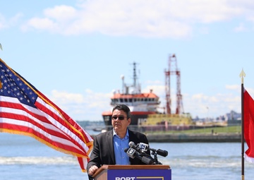 New York District signs NY and NJ harbor deepening agreement