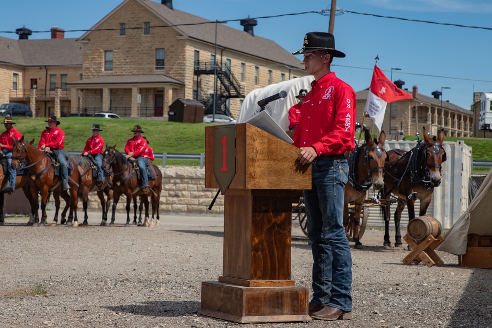 1st Infantry Division's Commanding General's Mounted Color Guard Change of Command Ceremony